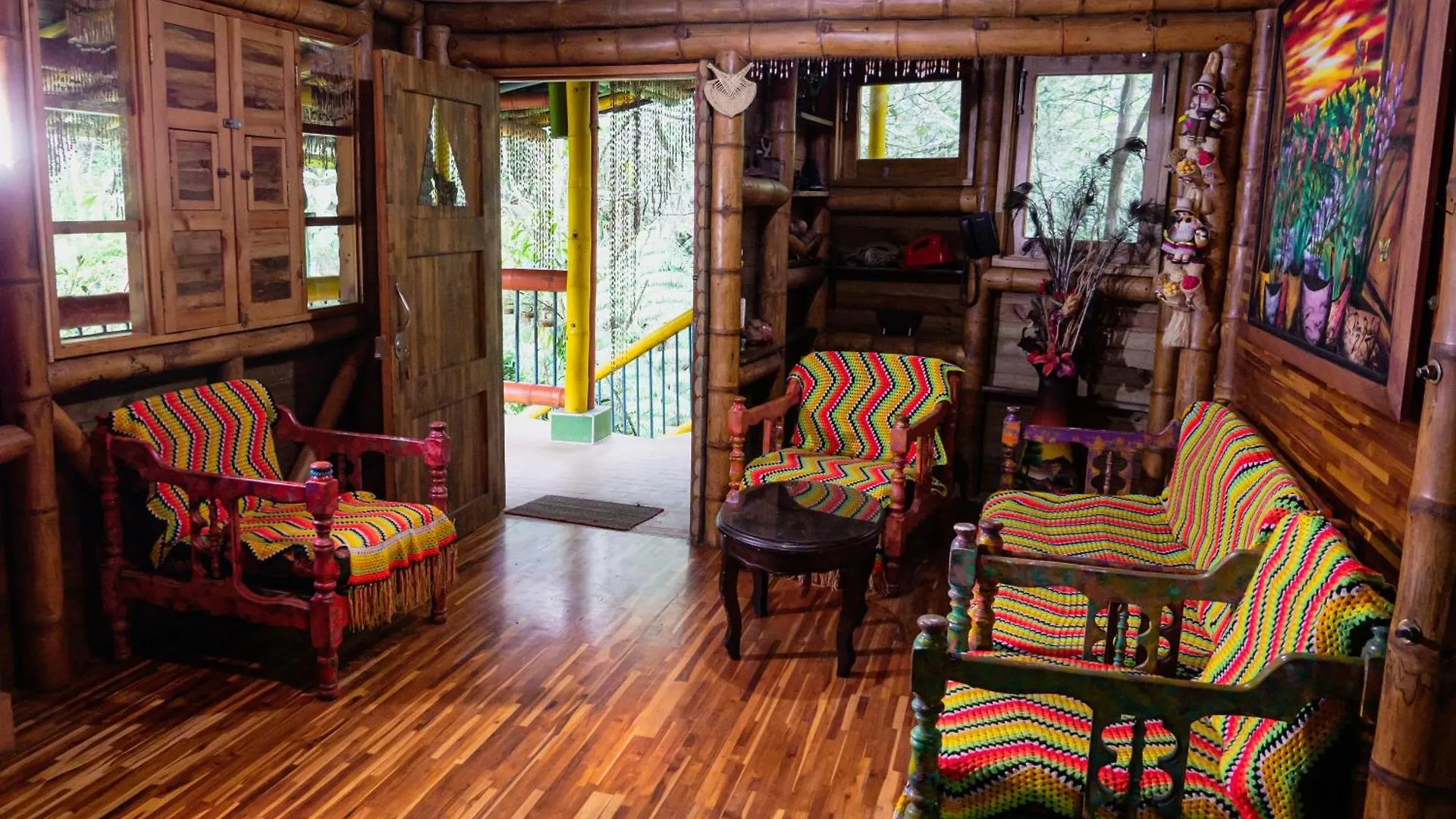 Habitacion En Hospedaje Campestre Compartido Tipo Hostal En Santa Elena Cerca A Medellin Y Aeropuerto Jmc - Cabana Aru 0*,  Colombia