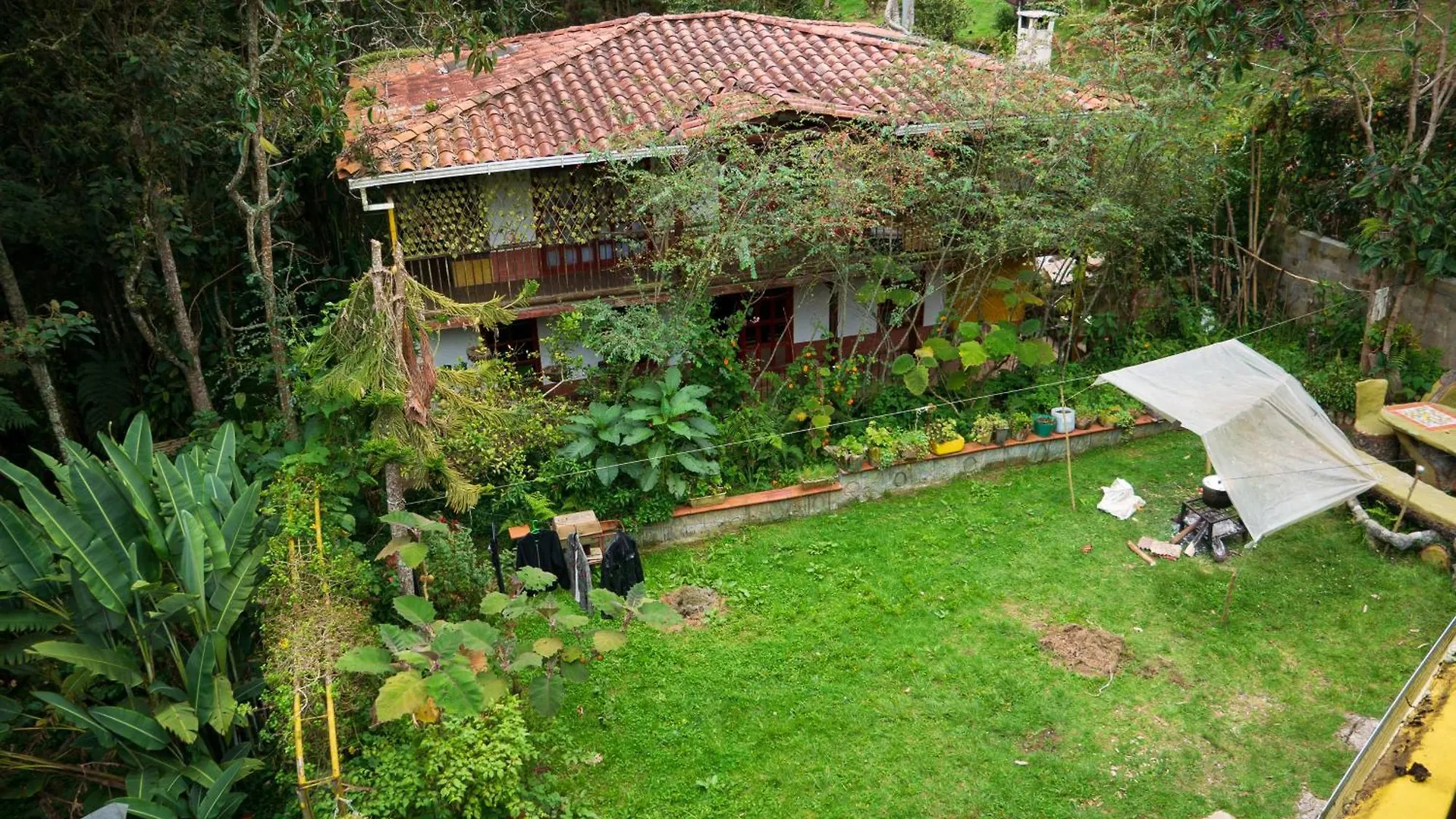 Habitacion En Hospedaje Campestre Compartido Tipo Hostal En Santa Elena Cerca A Medellin Y Aeropuerto Jmc - Cabana Aru Country house
